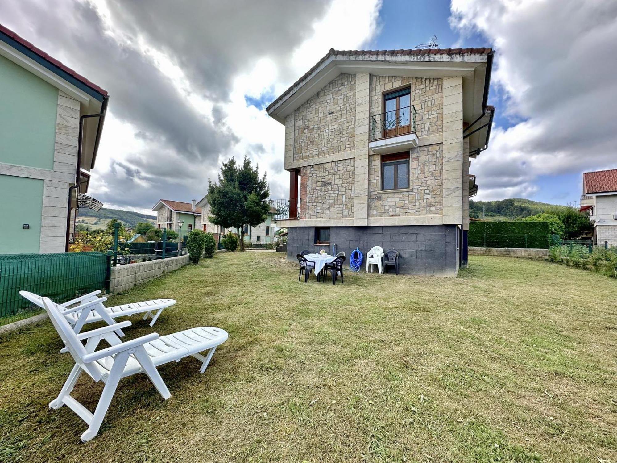 Villa La Poza De Utienes Arnuero Exterior foto