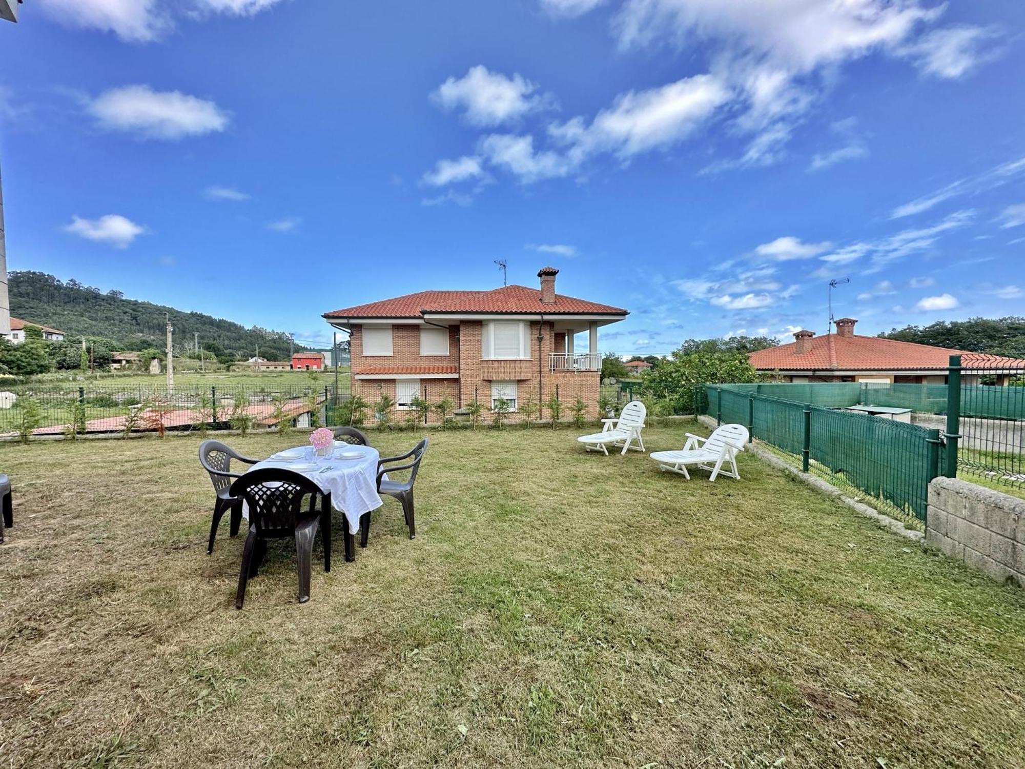 Villa La Poza De Utienes Arnuero Exterior foto